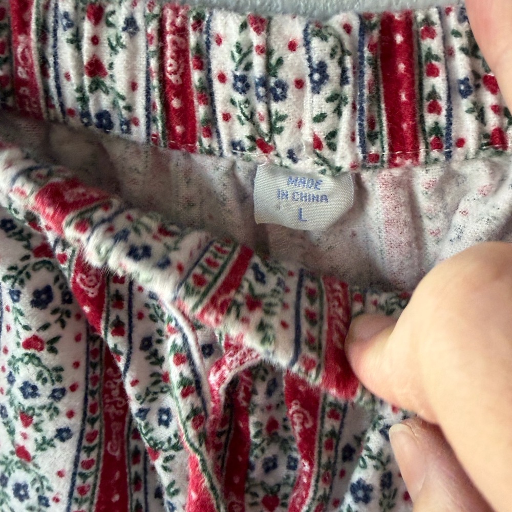 Lanz of Salzburg red white patterned 100% cotton flannel pajama set Women’s sz L - Picture 8 of 12